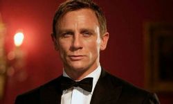 007扮演者丹尼尔克雷格不幸感染新冠，主演舞台剧被迫取消 
