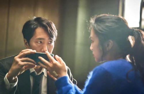 汤唯新片《分手的决心》6月29日韩国上映，确认片长138分钟