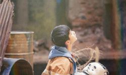 黄渤荣梓杉《外太空的莫扎特》曝正片片段，一句“我们算亲人了吗”让无数观众动容泪目