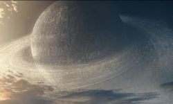 2022中美英联合拍摄的科幻灾难片《月球陨落》，特效炸裂剧情却一般
