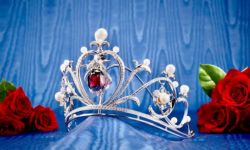 或是最贵动漫周边 ，《凡尔赛玫瑰》女主王冠定价达到1亿日元