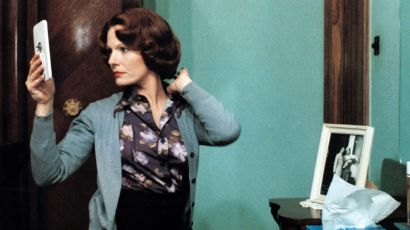《让娜·迪尔曼》登顶《视与听》影史最伟大百部影片榜单， 《花样年华》挺近前十