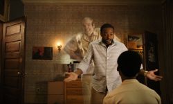 恐怖喜剧《我们有鬼啦》2月24日上线Netflix， 大卫哈伯、安东尼·麦凯主演