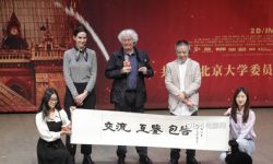 《燃烧的巴黎圣母院》在北京大学举行交流活动，法国导演阿诺北大“秀中文” 与陈宇对谈新片创作