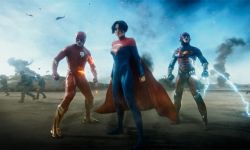 DC超级英雄电影《闪电侠》发布“合力出击”预告片， 蝙蝠侠超女集结助力闪电侠