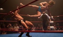 《铁爪》定档12月22日， 摔角家族全员肌肉猛男一招撂敌