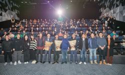 纪录电影《大工斩玉》上海首映，大银幕上呈现玉雕魅力